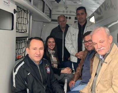 Imagem da notícia Prefeitura de Paraíso das Águas recebe nova ambulância para reforço da saúde municipal